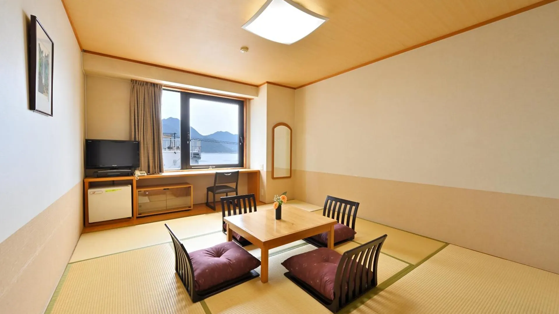 Miyajima Coral Hotel Hatsukaichi
