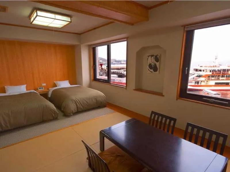 Miyajima Coral Hotel Hatsukaichi